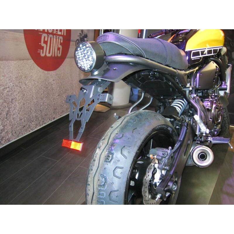 Support de plaque V PARTS noir Yamaha XSR700