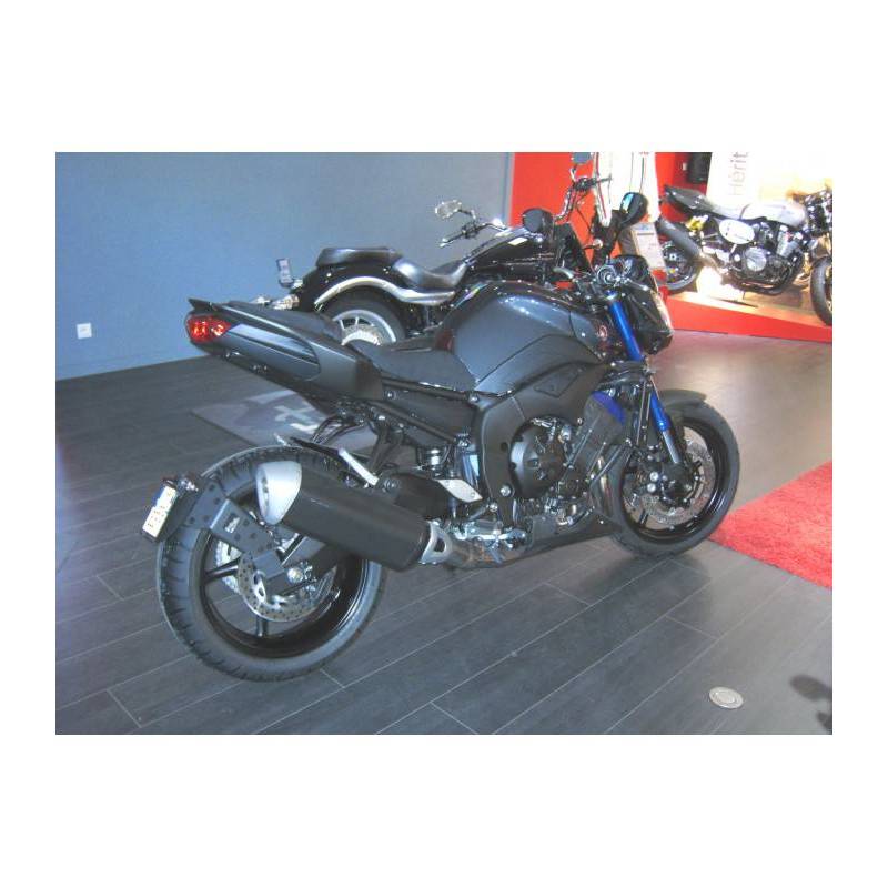 Support de plaque ras de roue Yamaha FZ1