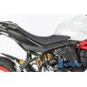 Panneau latéral sous la selle droite brillant Ducati 939 Supersport à partir de 2017 - Ilmberger Carbon