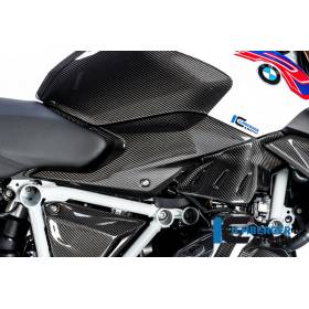 Panneau latéral sous le réservoir côté droit BMW R1250R 2019 - Ilmberger Carbon